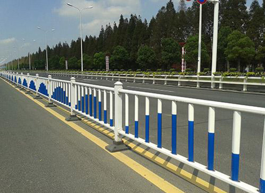 常规道路护栏