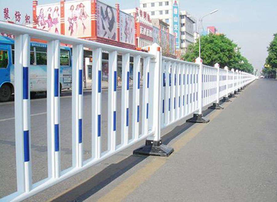 常规道路护栏