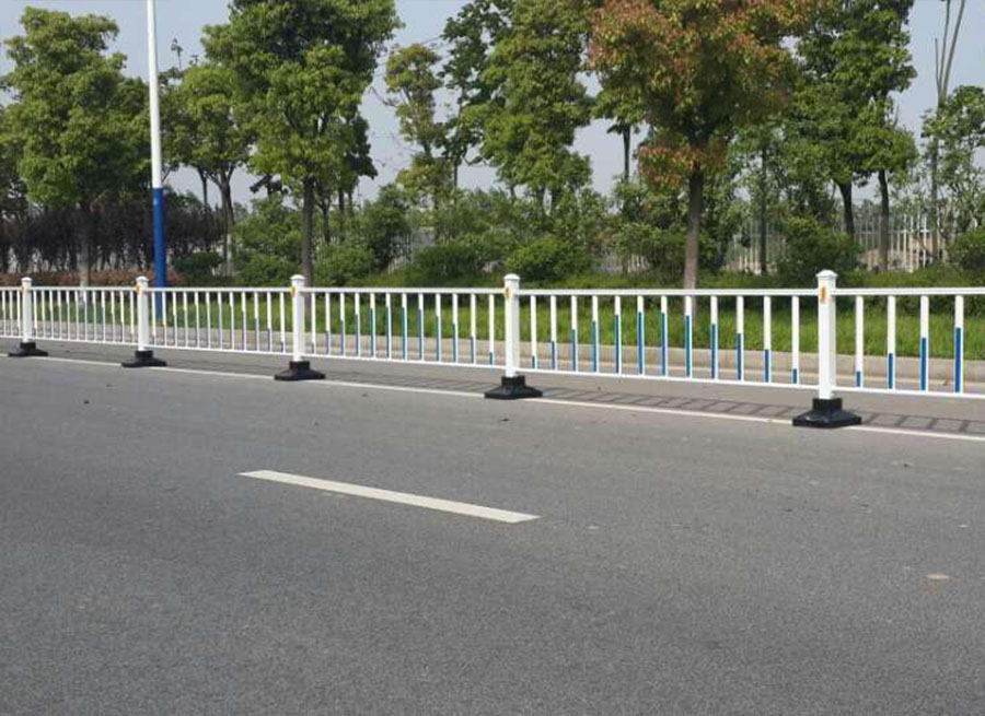 常规道路护栏